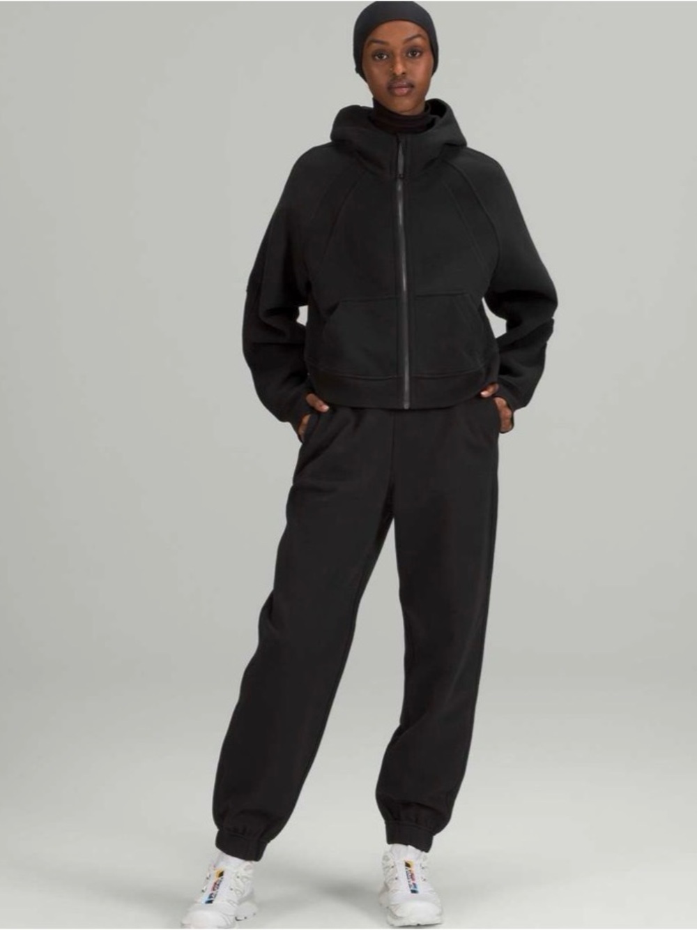 Lululemon Relaxed High-Rise Jogger - Picture 2 of 7